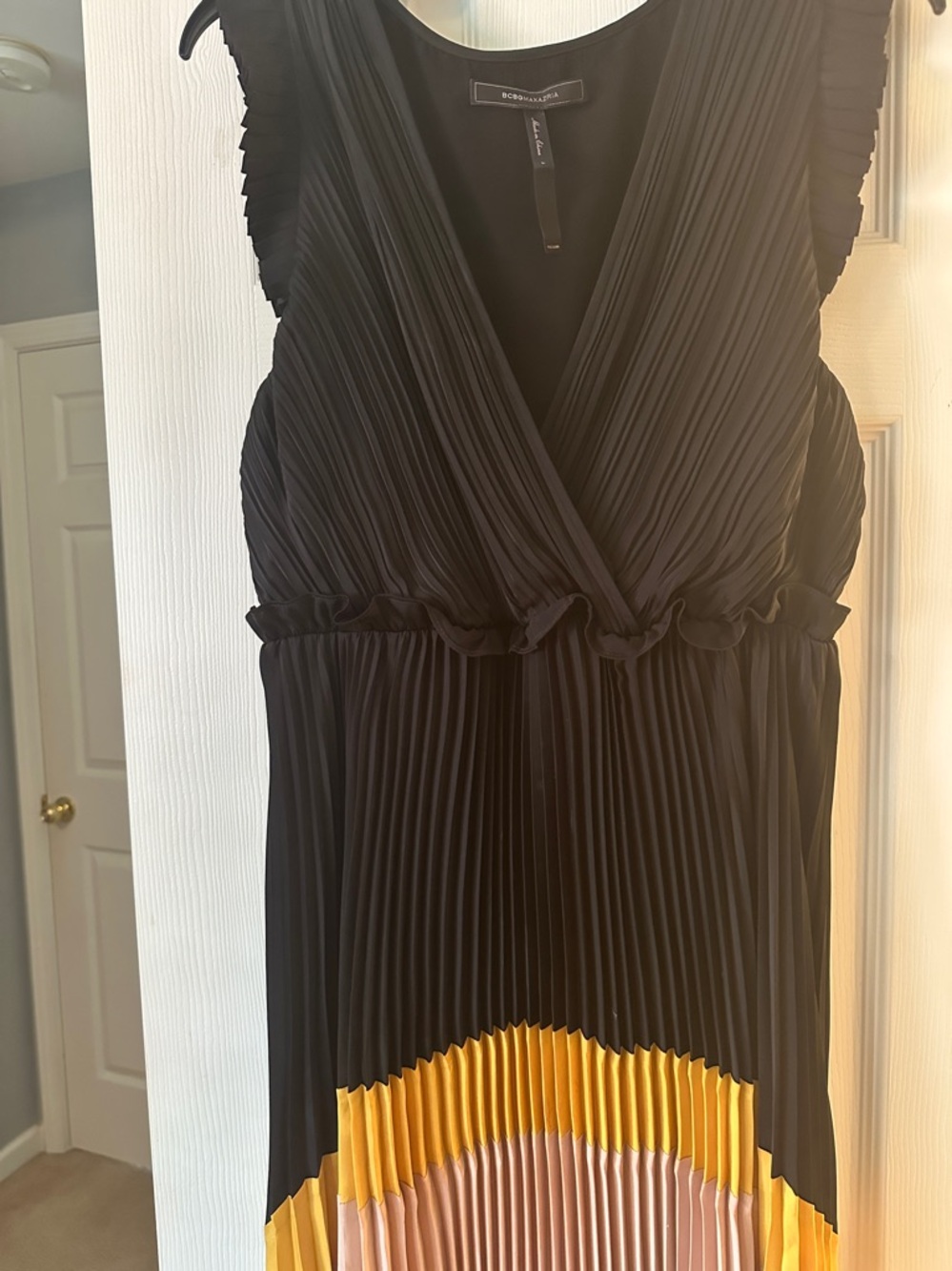 BCBGMaxAzira Pleated Color Block Dress Sz L - Picture 5 of 7